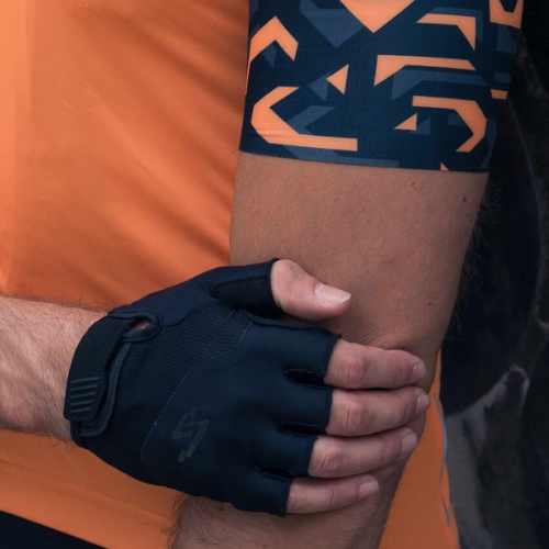 Guantes AGU TDF 2023 Equipo JUMBO-VISMA