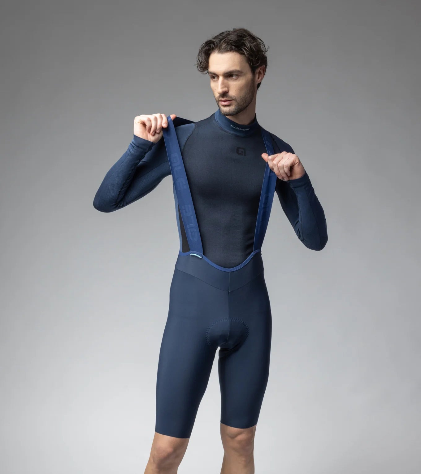 AGU Switch III Essential Hombre Pantalones cortos negros