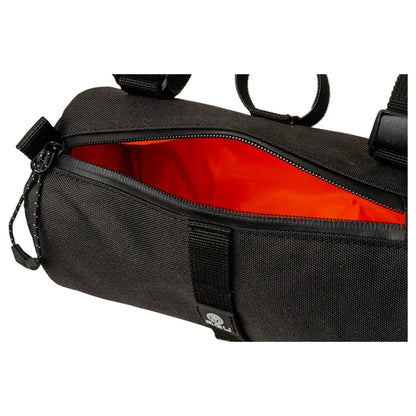 Bolsa para manillar AGU Roll Bag Venture negro