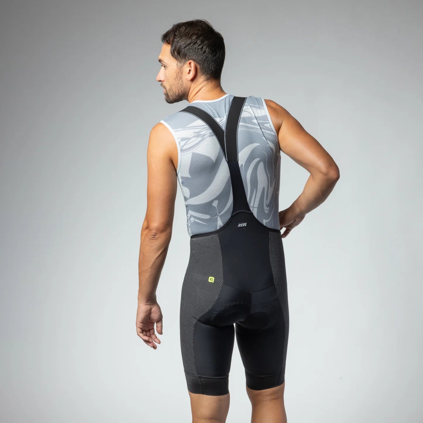 AGU Switch III Essential Hombre Pantalones cortos negros